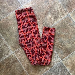 NWOT Lularoe Tribal Leggings Orange Red & Blue